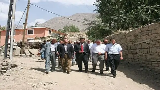 AK PARTİ HEYETİ BAKRAKÇI KÖYÜNDE